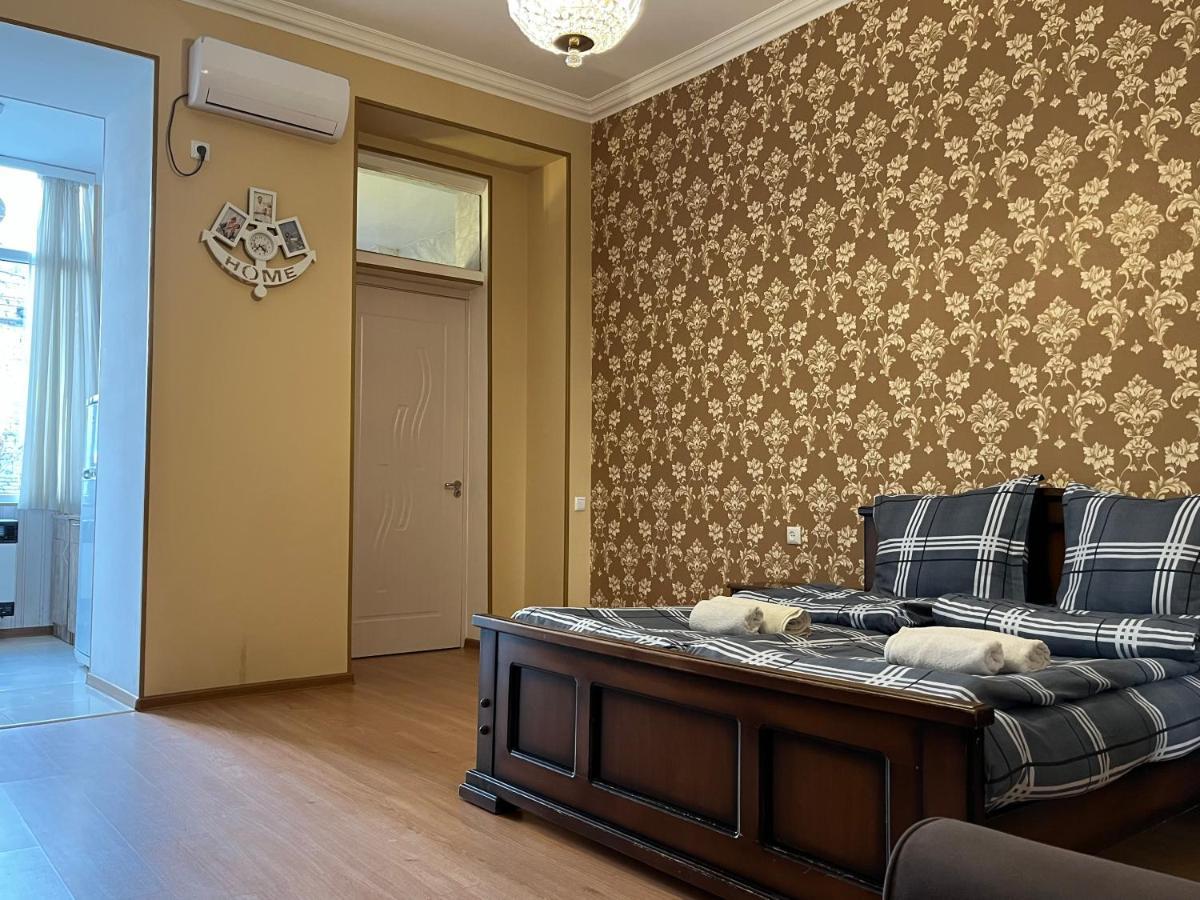 Sunny Apartments Тбілісі Екстер'єр фото