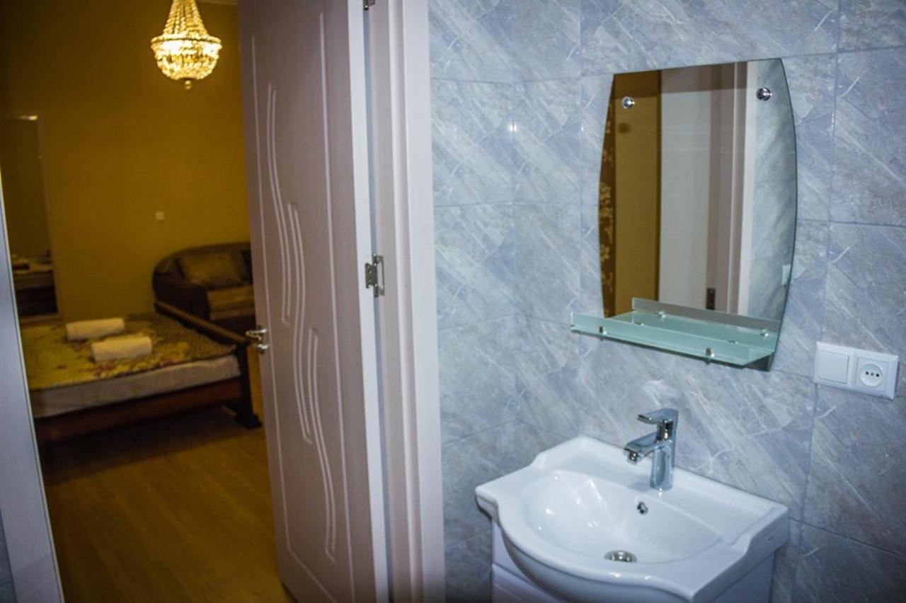 Sunny Apartments Тбілісі Екстер'єр фото
